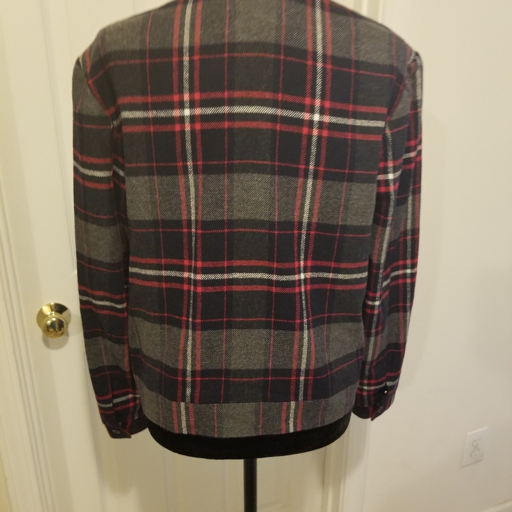 Jacket - Picture 5 of 5
